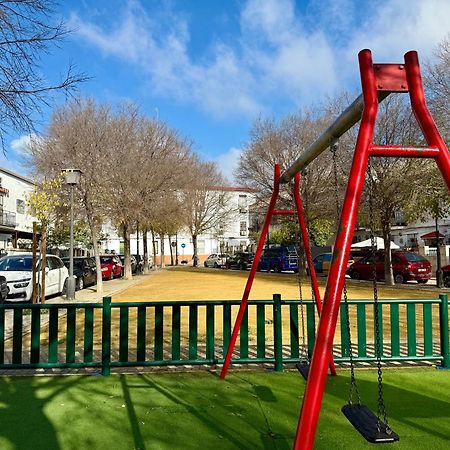 Apartamento Turistico Ciudad Jardin - Nervion. Севилья Экстерьер фото