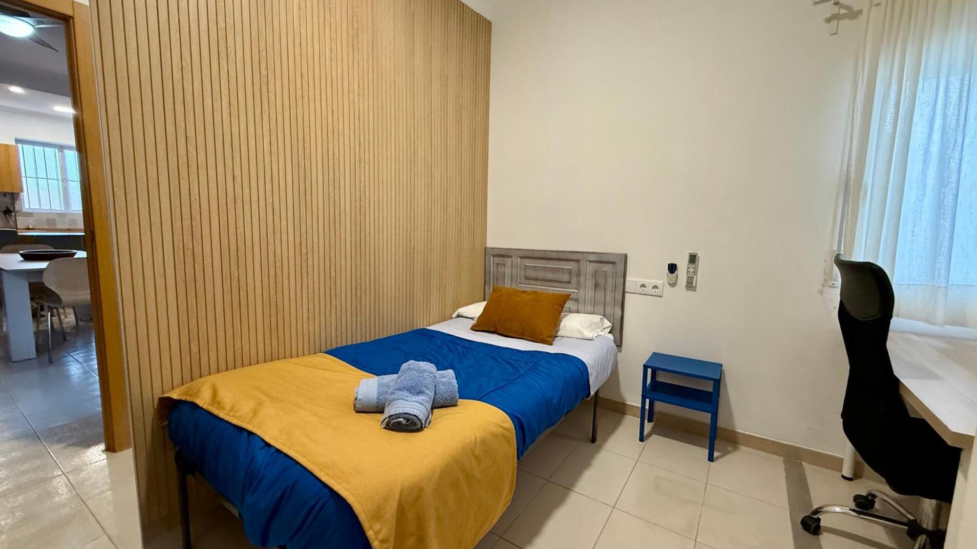 Apartamento Turistico Ciudad Jardin - Nervion. Севилья Экстерьер фото